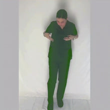 Cargar y reproducir el video en el visor de la galería, UNIFORME UNISEX *Hombre/Mujer* VERDE CAZADOR KB
